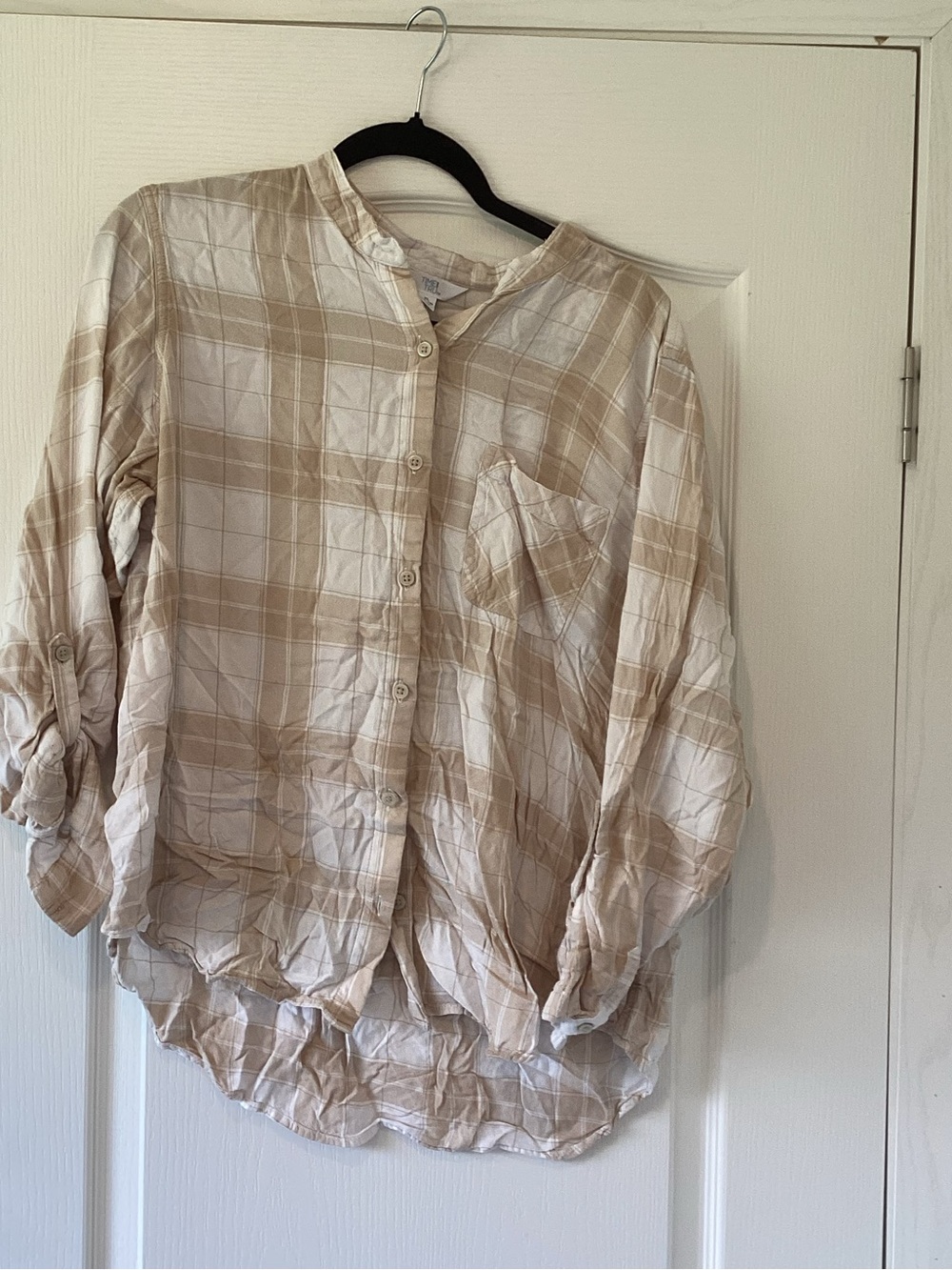 Time and Tru Beige and White Plaid Button-Down Shirt XL Euc